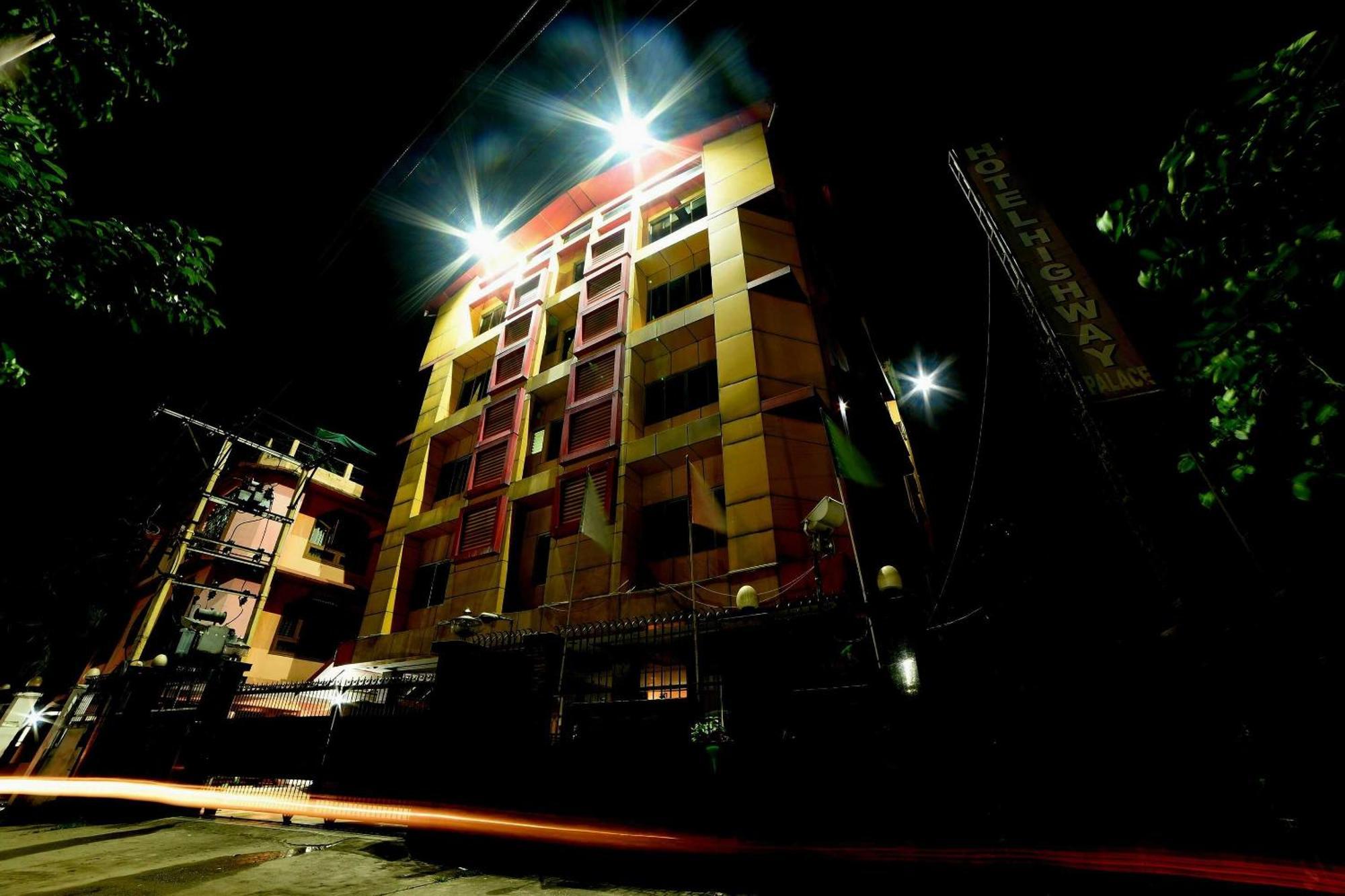 Collection O Hotel Highway Palace Guwahati Exterior foto